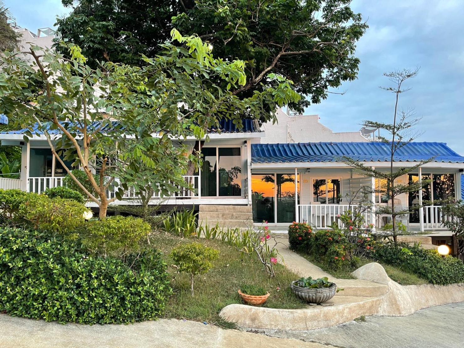 Naiharn On The Rock Resort Phuket Nai Harn Exterior photo